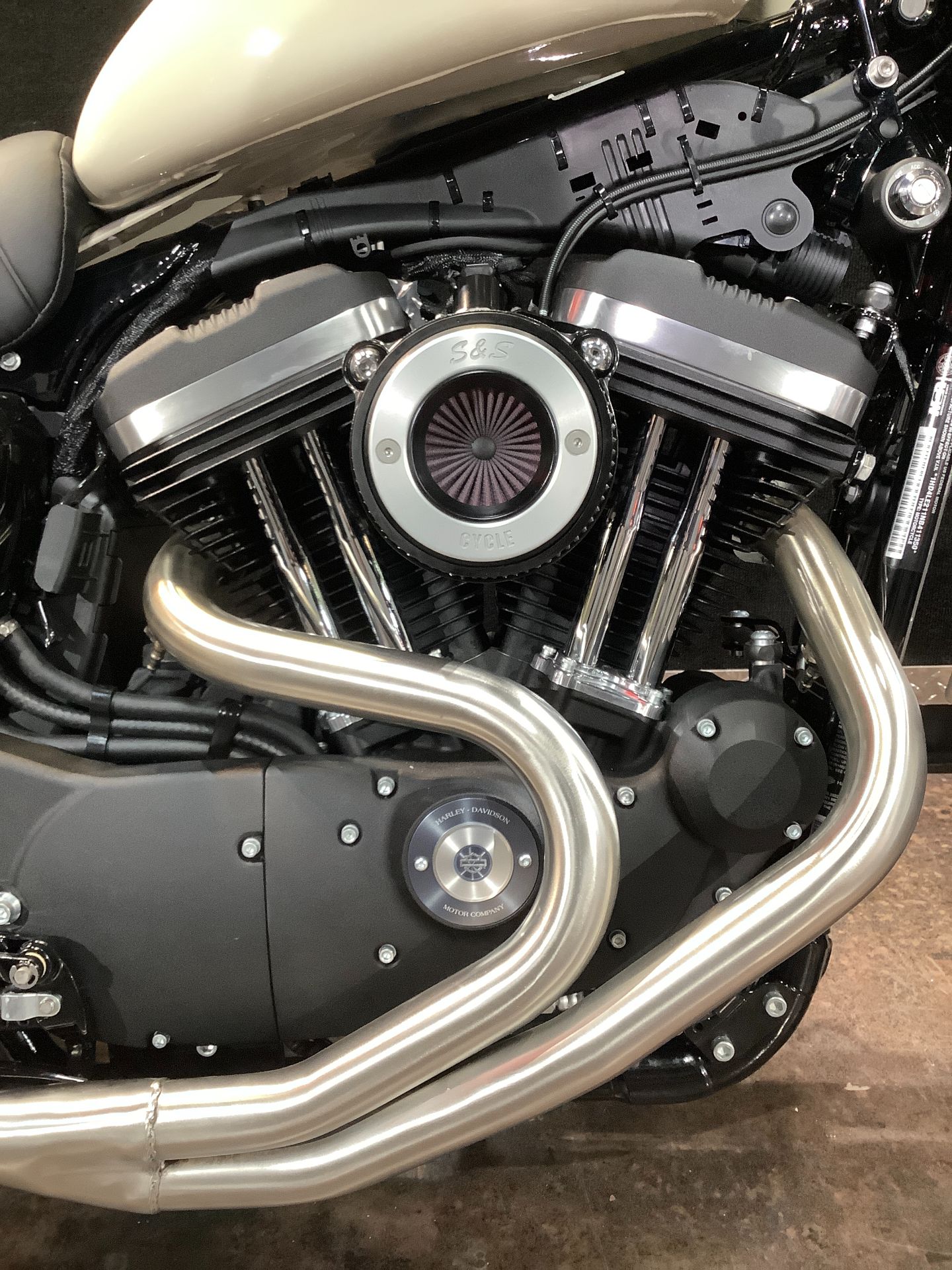 2022 Harley-Davidson Iron 883™ in Burlington, Iowa - Photo 9