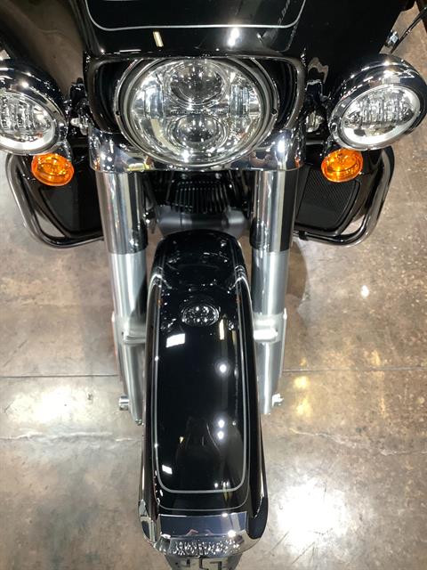 2022 Harley-Davidson Tri Glide® Ultra in Burlington, Iowa - Photo 6