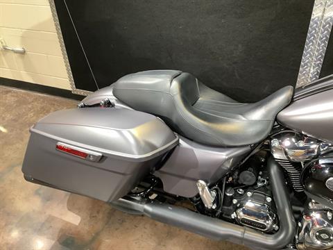 2017 Harley-Davidson Street Glide® Special in Burlington, Iowa - Photo 10