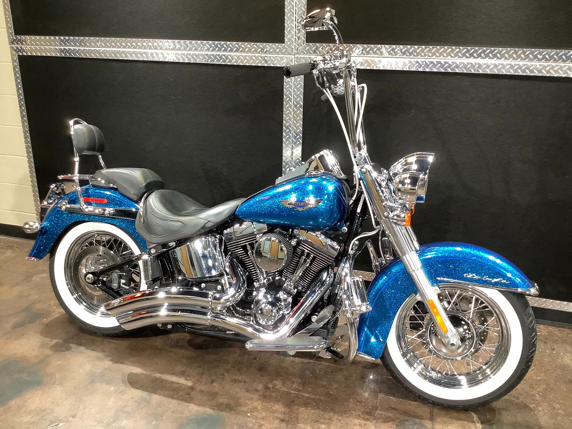 2015 Harley-Davidson Softail® Deluxe in Burlington, Iowa - Photo 3