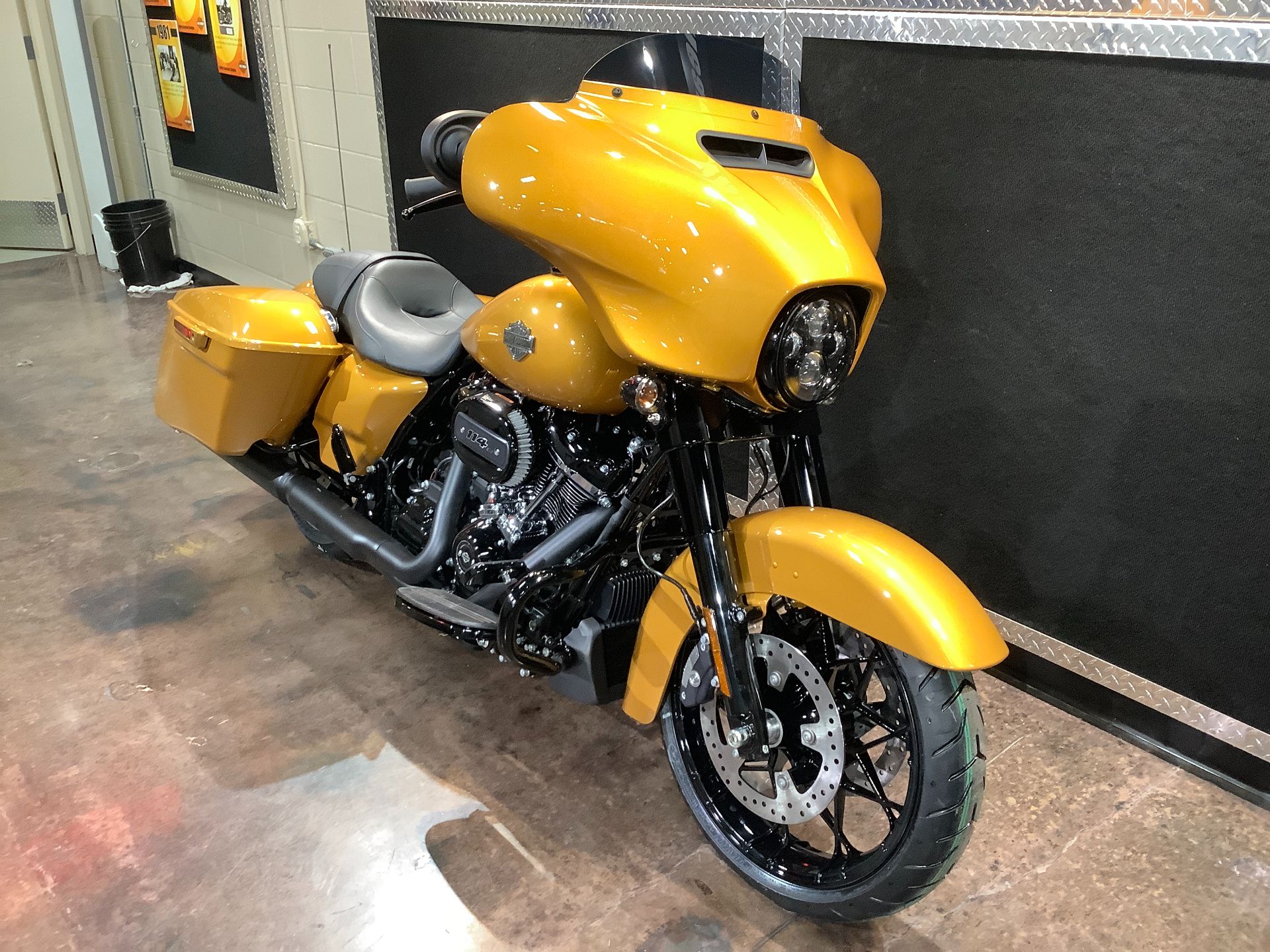 2023 Harley-Davidson Street Glide® Special in Burlington, Iowa - Photo 4