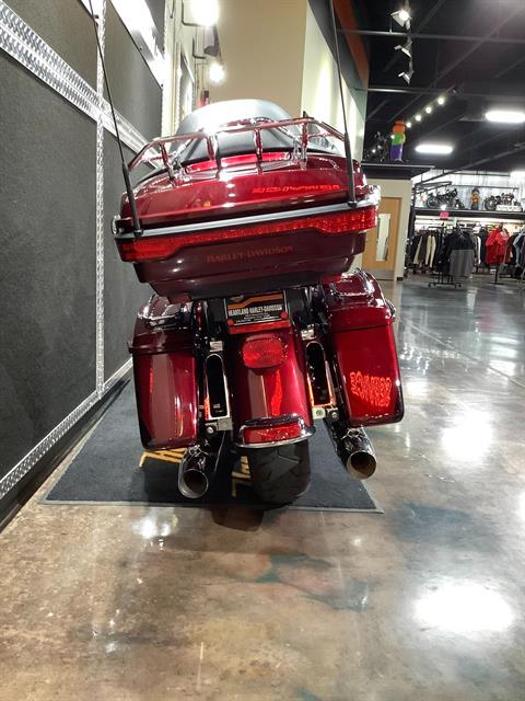 2015 Harley-Davidson Ultra Limited Low in Burlington, Iowa - Photo 12