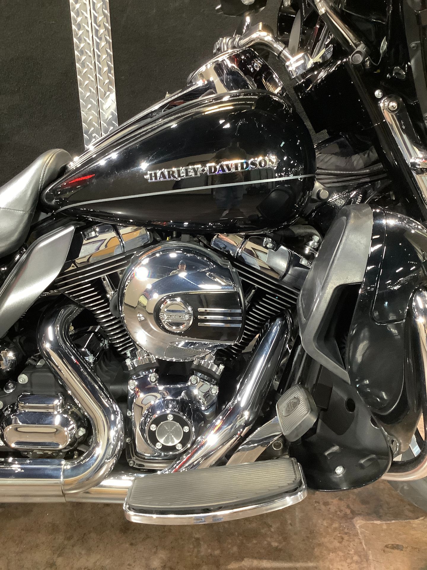2015 Harley-Davidson Ultra Limited in Burlington, Iowa - Photo 9