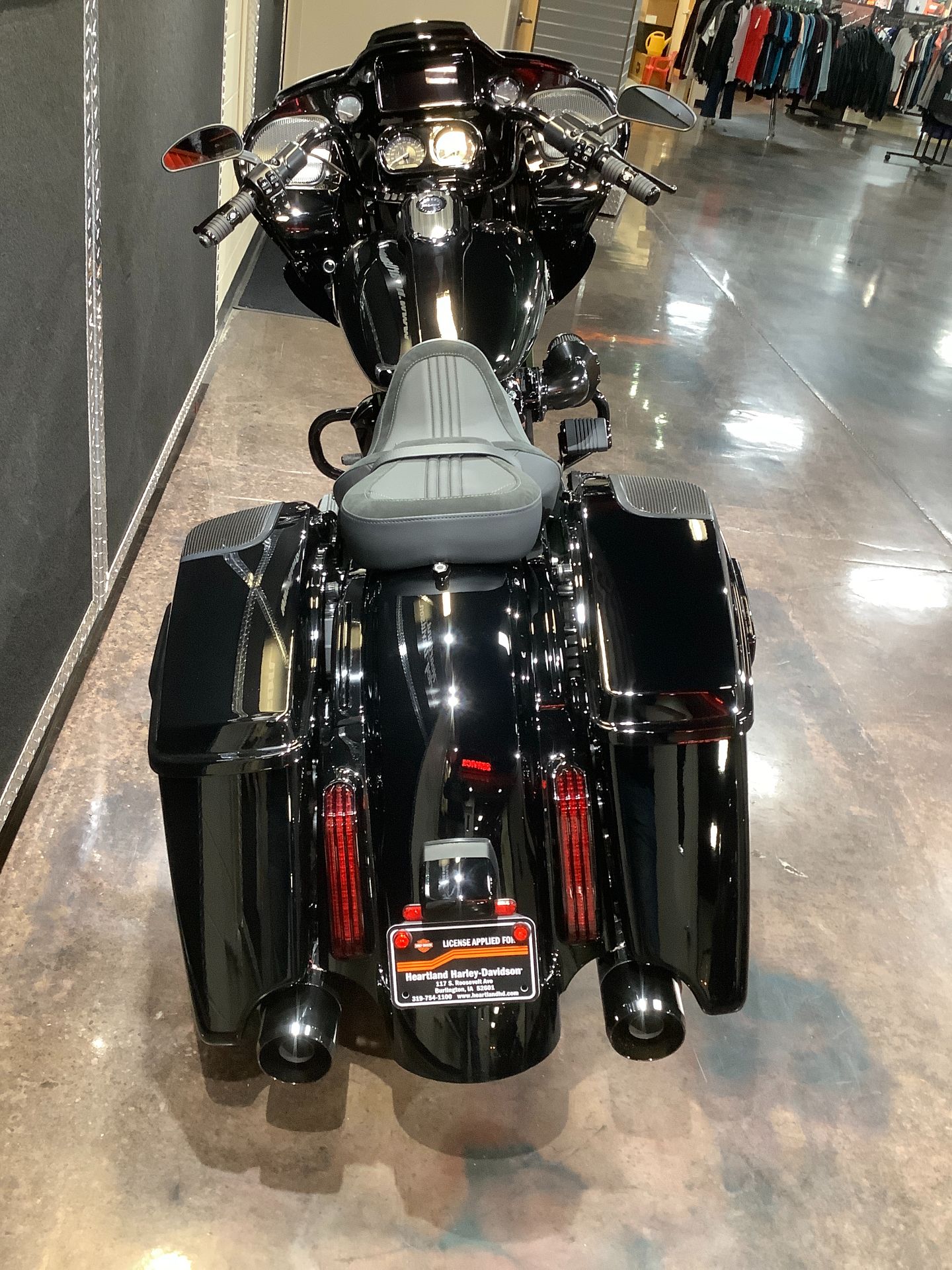 2022 Harley-Davidson CVO™ Road Glide® in Burlington, Iowa - Photo 13
