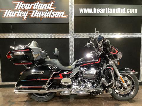 2019 Harley-Davidson Ultra Limited Low in Burlington, Iowa - Photo 1