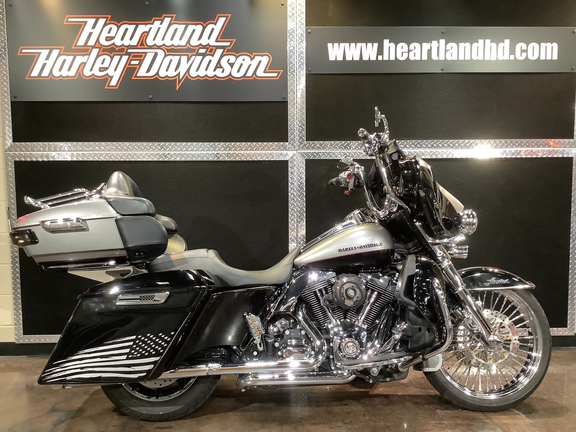 2016 Harley-Davidson Ultra Limited in Burlington, Iowa - Photo 1