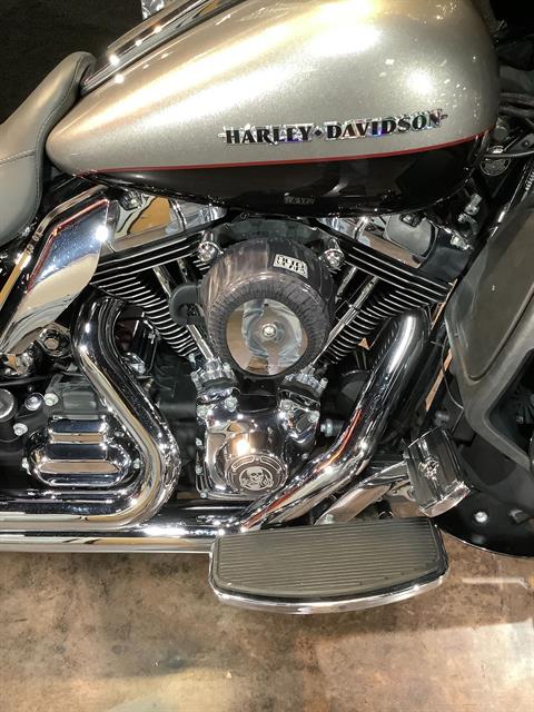 2016 Harley-Davidson Ultra Limited in Burlington, Iowa - Photo 9