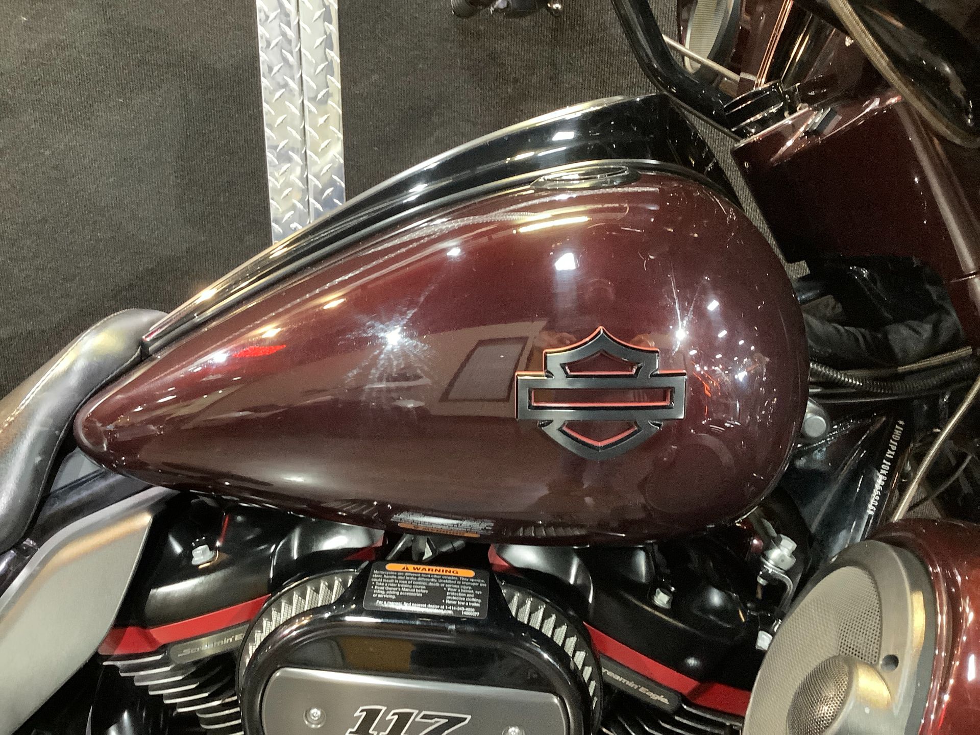 2019 Harley-Davidson CVO Street Glide in Burlington, Iowa - Photo 8