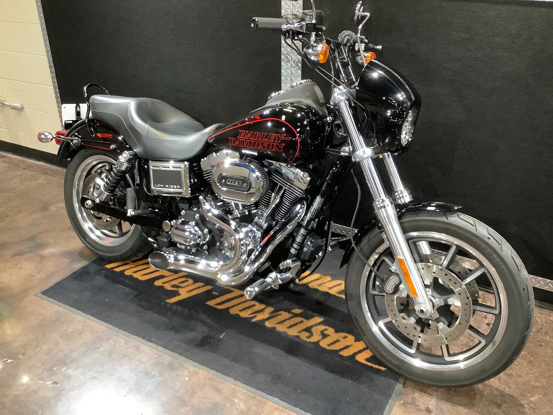 2016 Harley-Davidson Low Rider® in Burlington, Iowa - Photo 3
