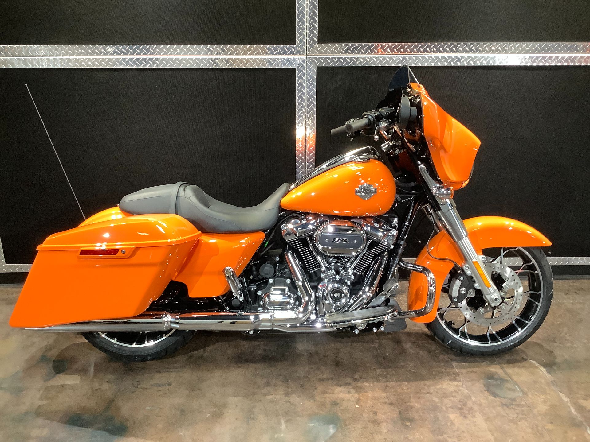 2023 Harley-Davidson Street Glide® Special in Burlington, Iowa - Photo 2