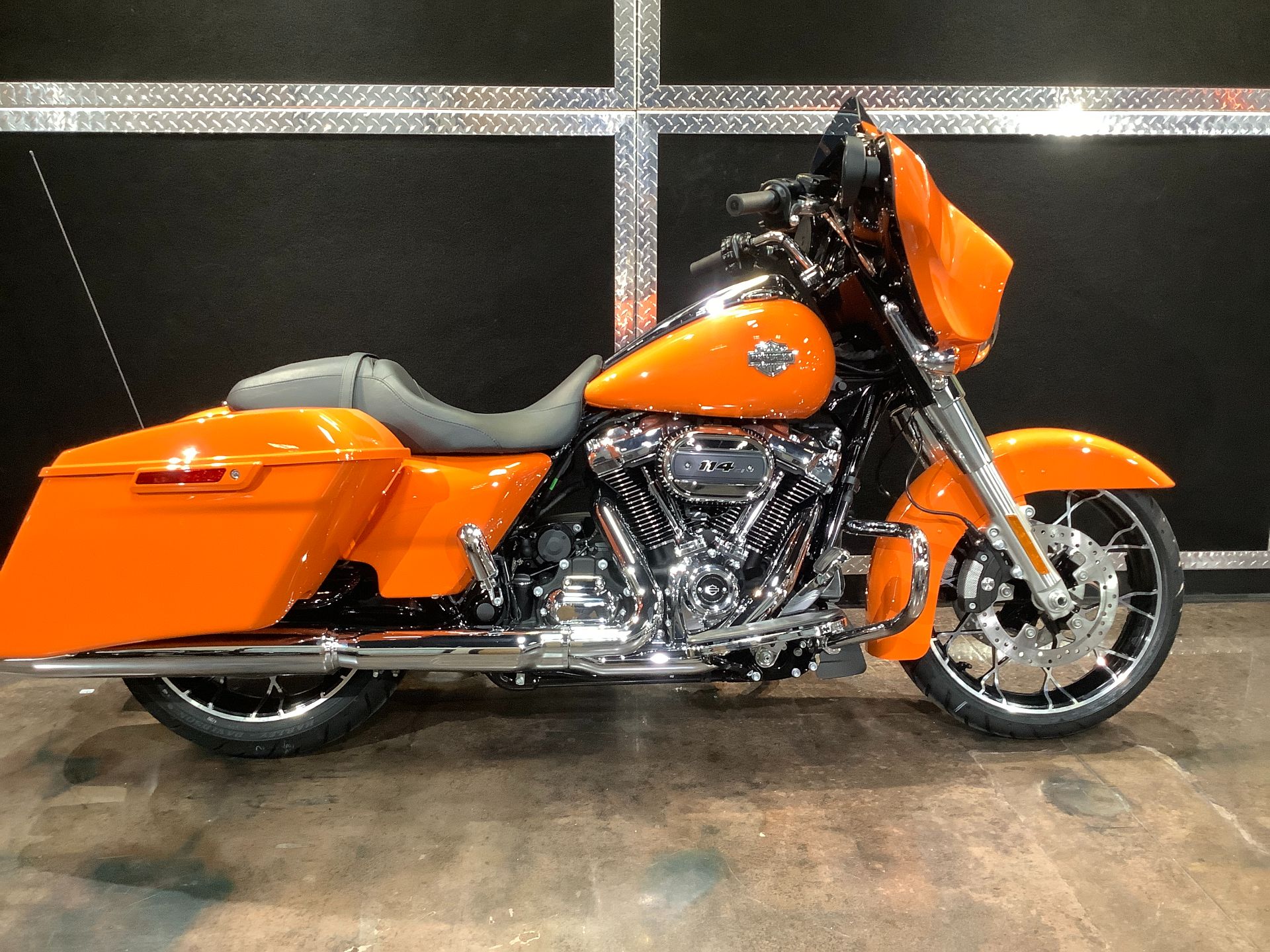 2023 Harley-Davidson Street Glide® Special in Burlington, Iowa - Photo 16