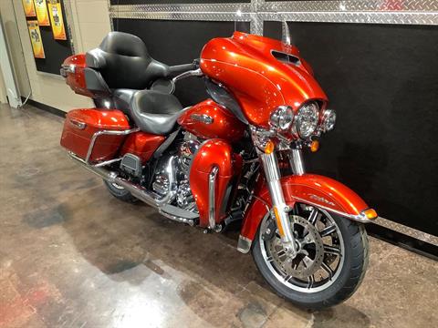 2014 Harley-Davidson Electra Glide® Ultra Classic® in Burlington, Iowa - Photo 4