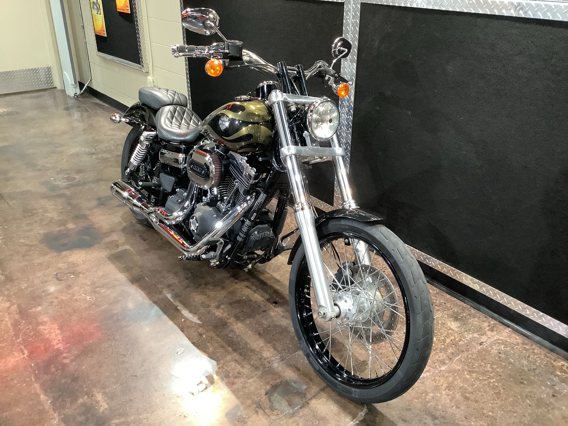 2016 Harley-Davidson Wide Glide® in Burlington, Iowa - Photo 4