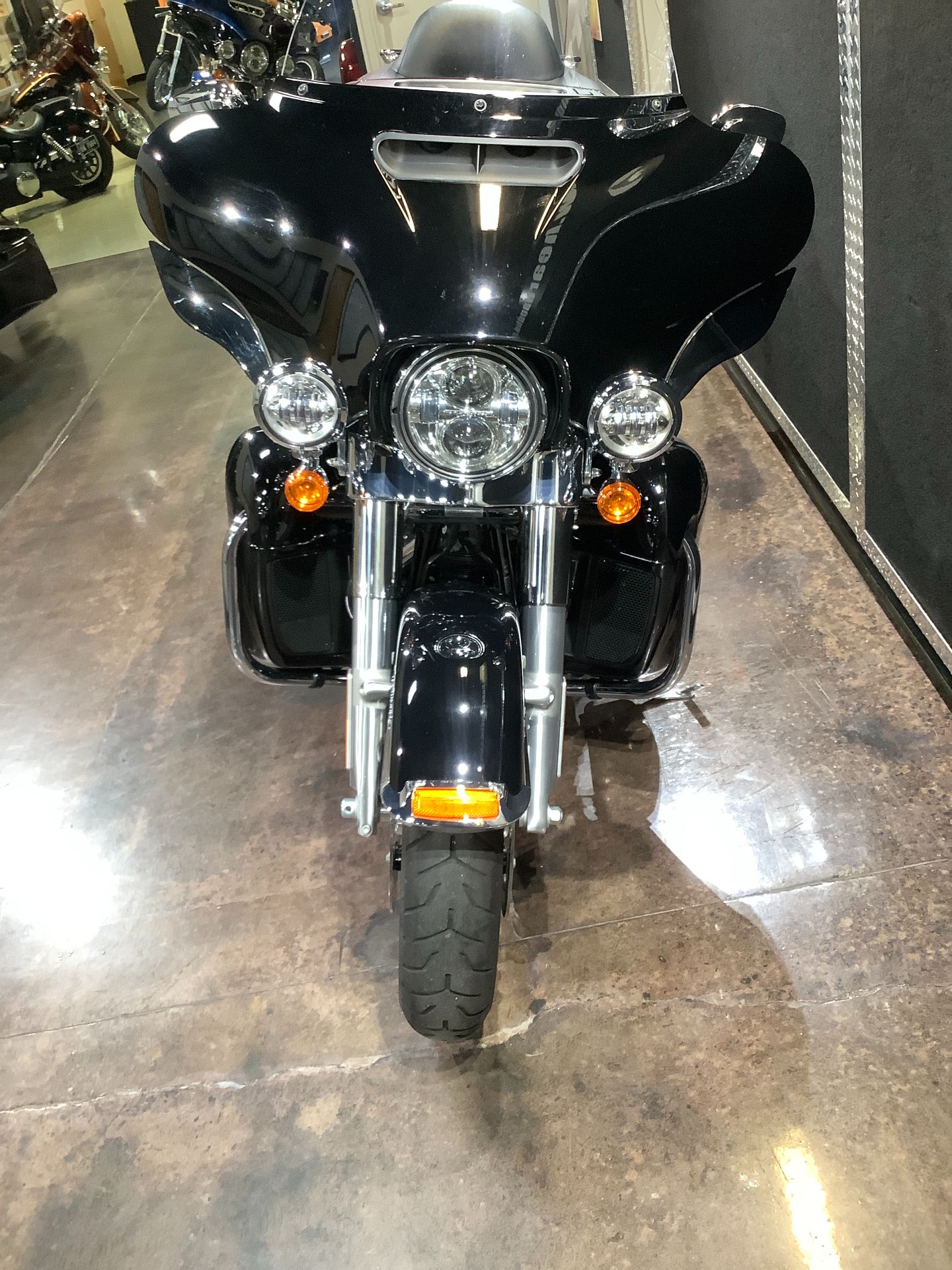 2018 Harley-Davidson Ultra Limited in Burlington, Iowa - Photo 5