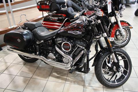 2018 Harley-Davidson Sport Glide® in Junction City, Kansas