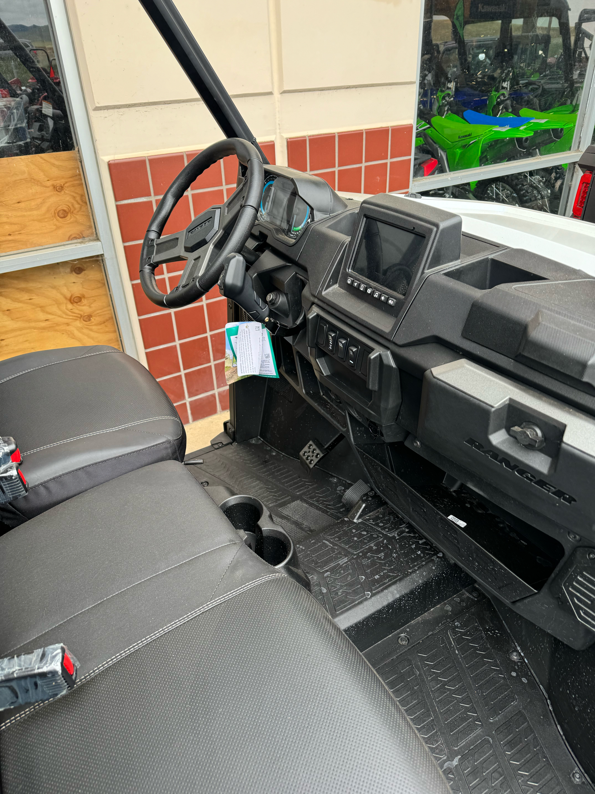 2024 Polaris Ranger XP Kinetic Ultimate in Santa Maria, California - Photo 2