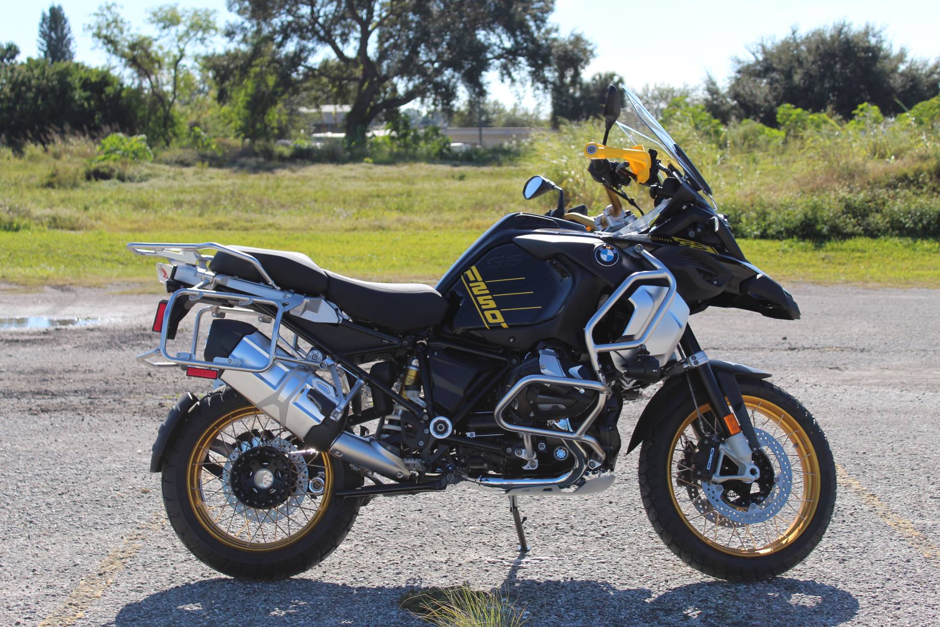 r 1250 gs adventure