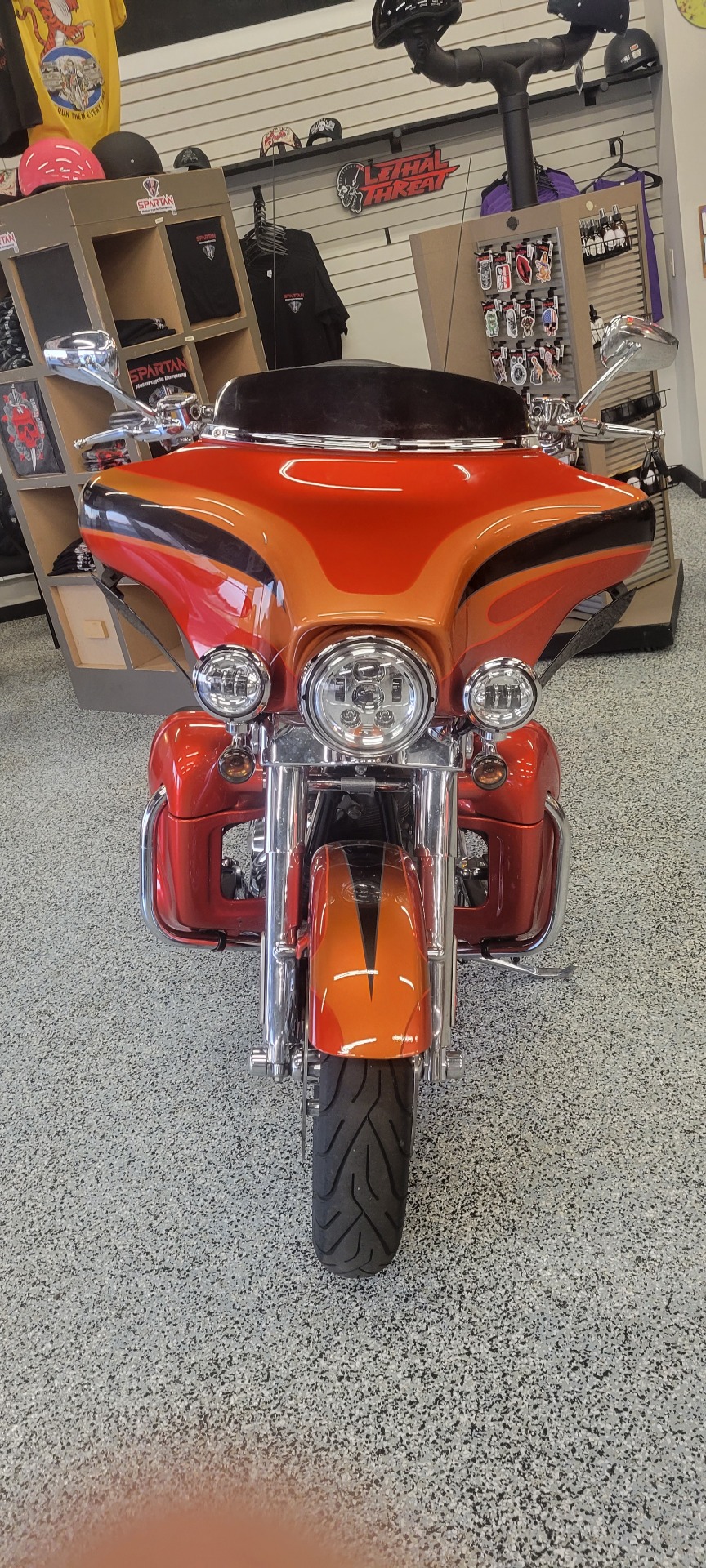 2013 Harley-Davidson CVO™ Ultra Classic® Electra Glide® in Spartanburg, South Carolina - Photo 4