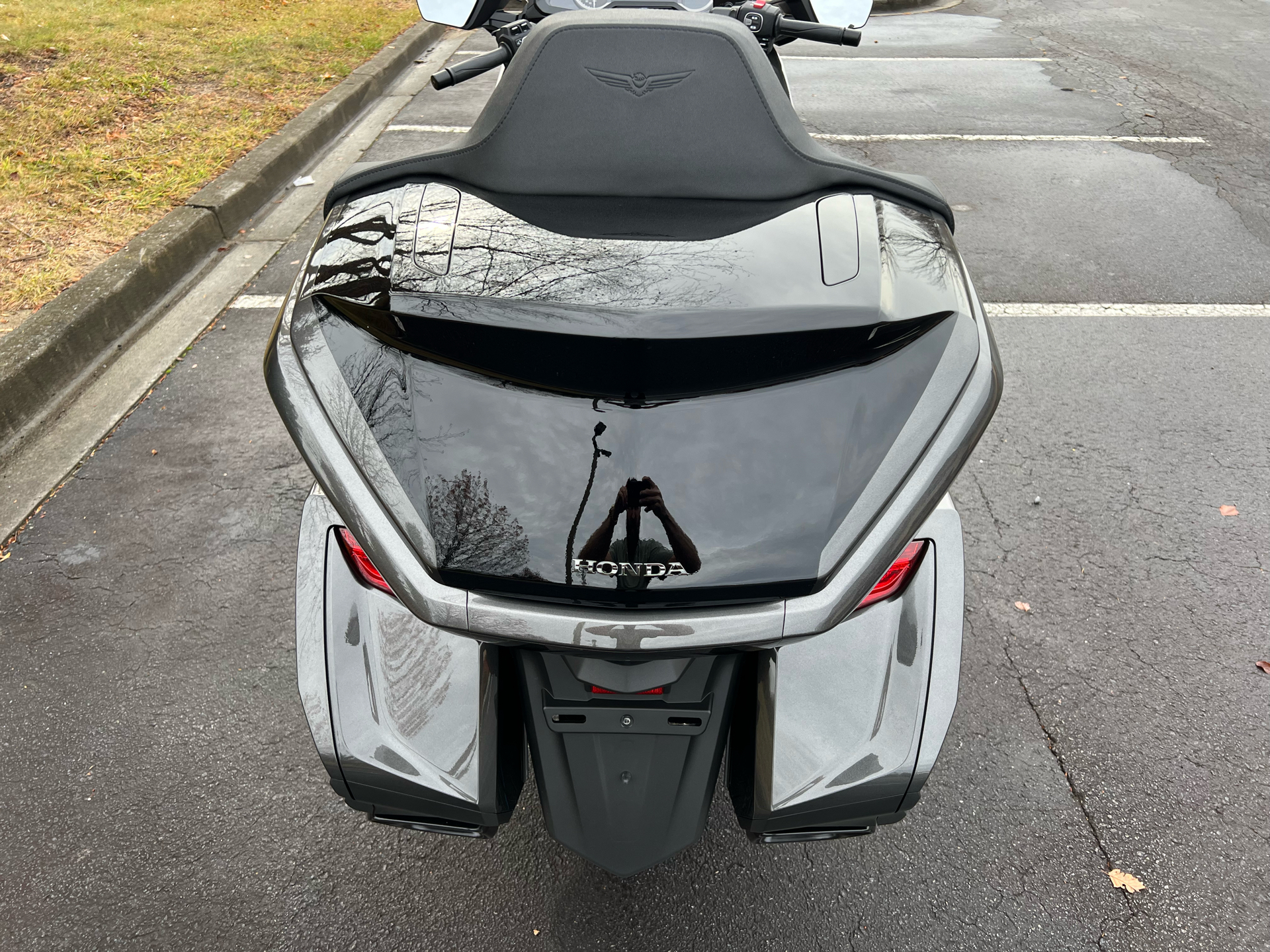 2024 Honda Gold Wing Tour Automatic DCT in Hendersonville, North Carolina - Photo 4