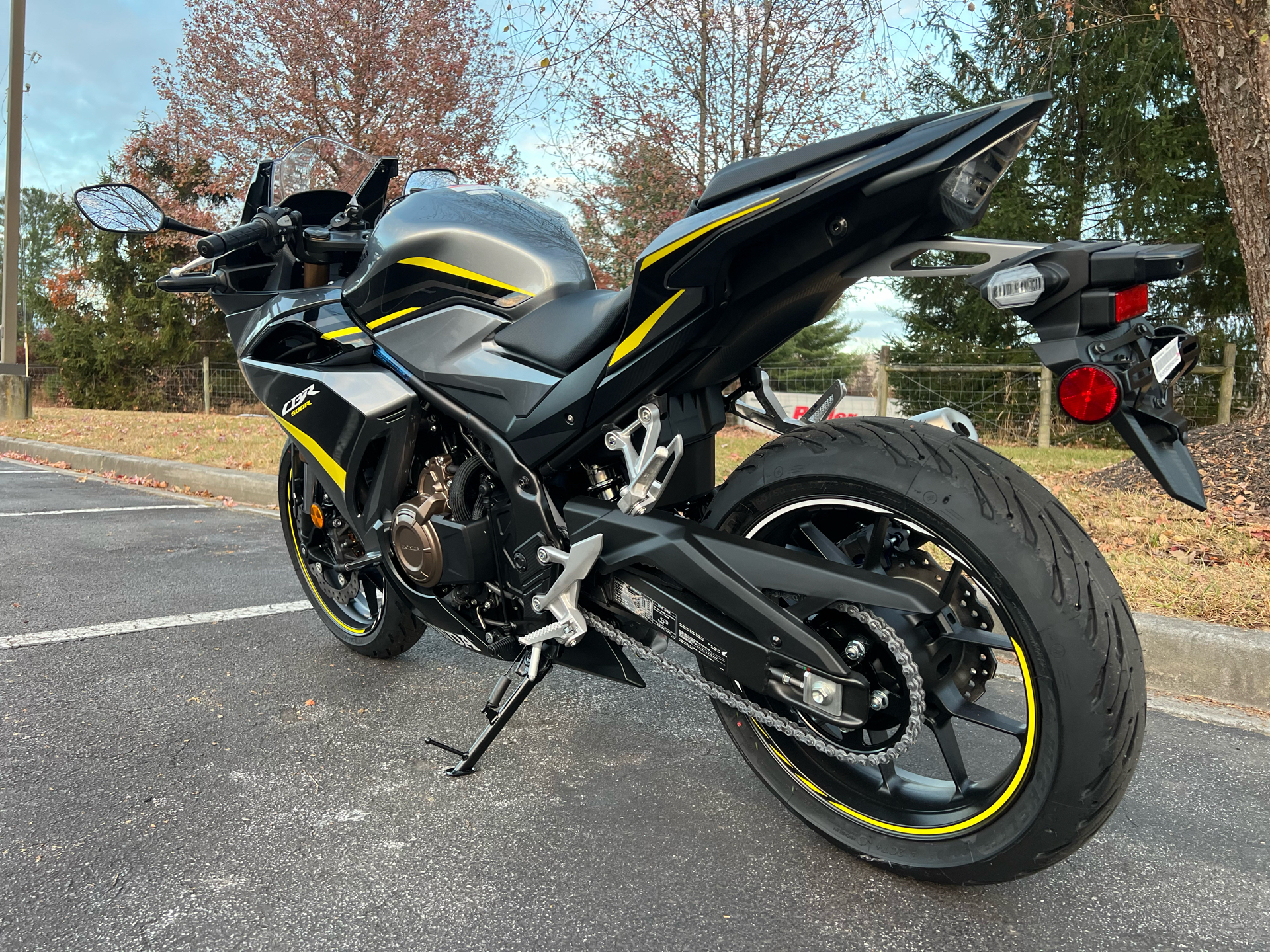 2023 Honda CBR500R ABS in Hendersonville, North Carolina - Photo 8
