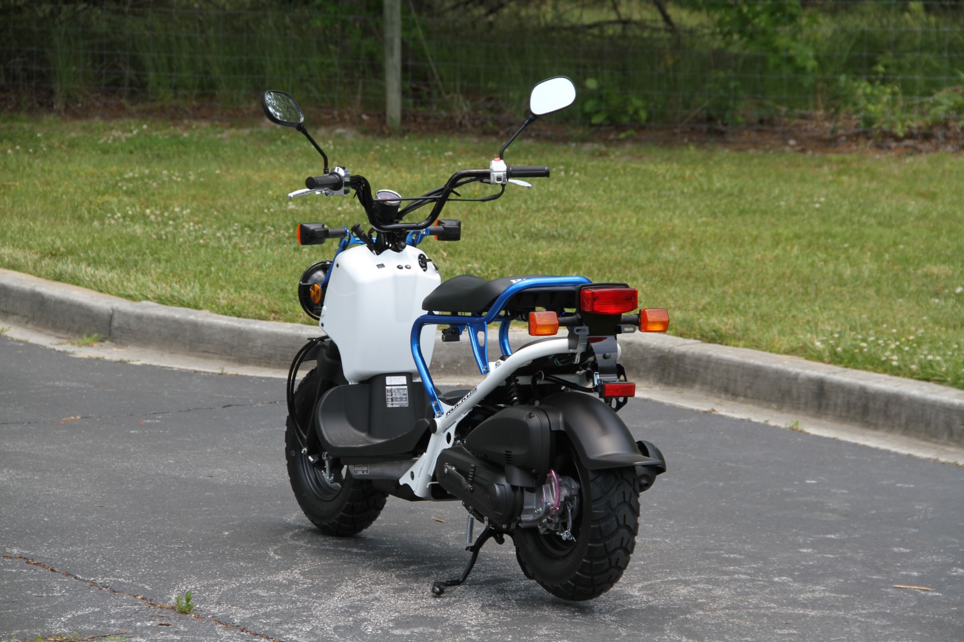 2022 Honda Ruckus in Hendersonville, North Carolina - Photo 13
