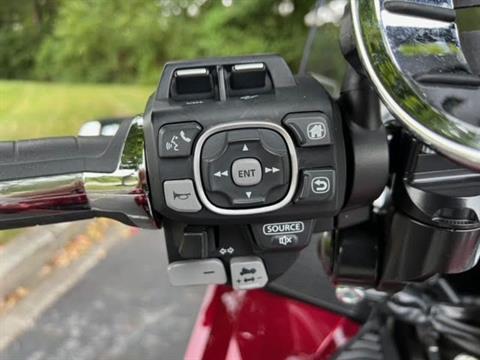 2019 Honda Gold Wing Tour Automatic DCT in Hendersonville, North Carolina - Photo 14