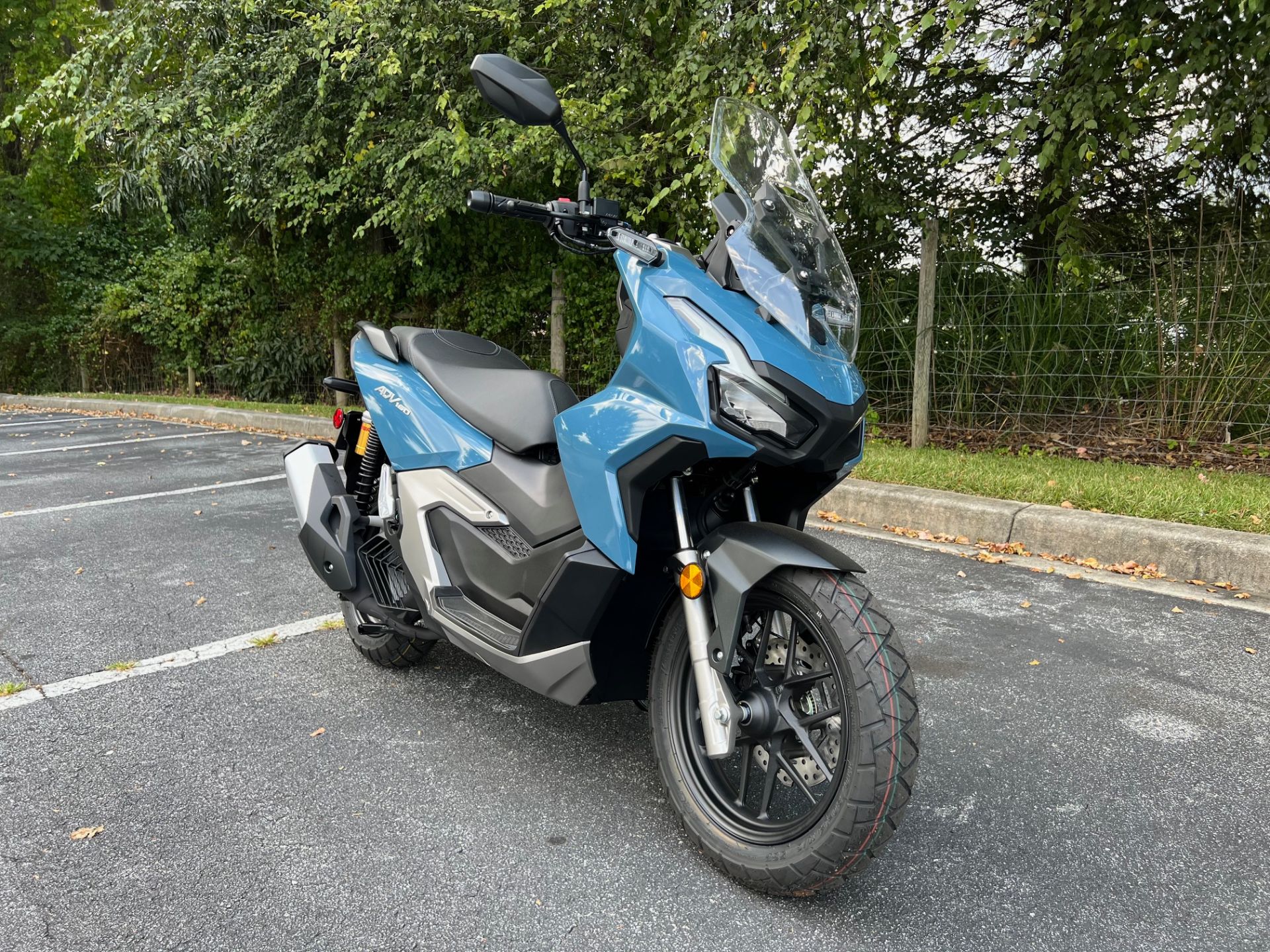 2025 Honda ADV160 in Hendersonville, North Carolina - Photo 2