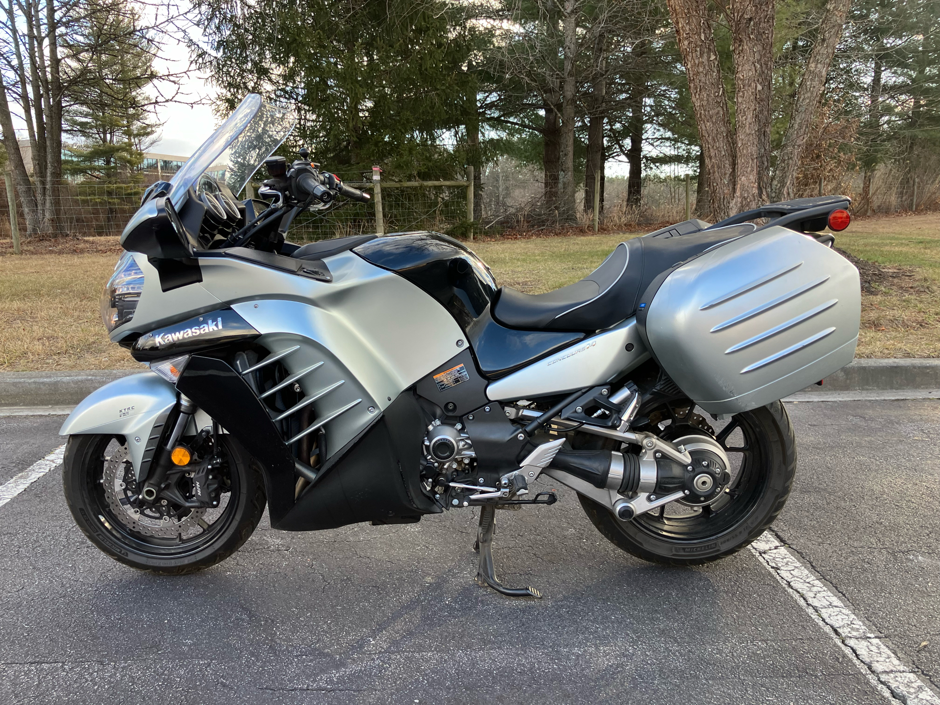 2020 Kawasaki Concours 14 ABS in Hendersonville, North Carolina - Photo 6