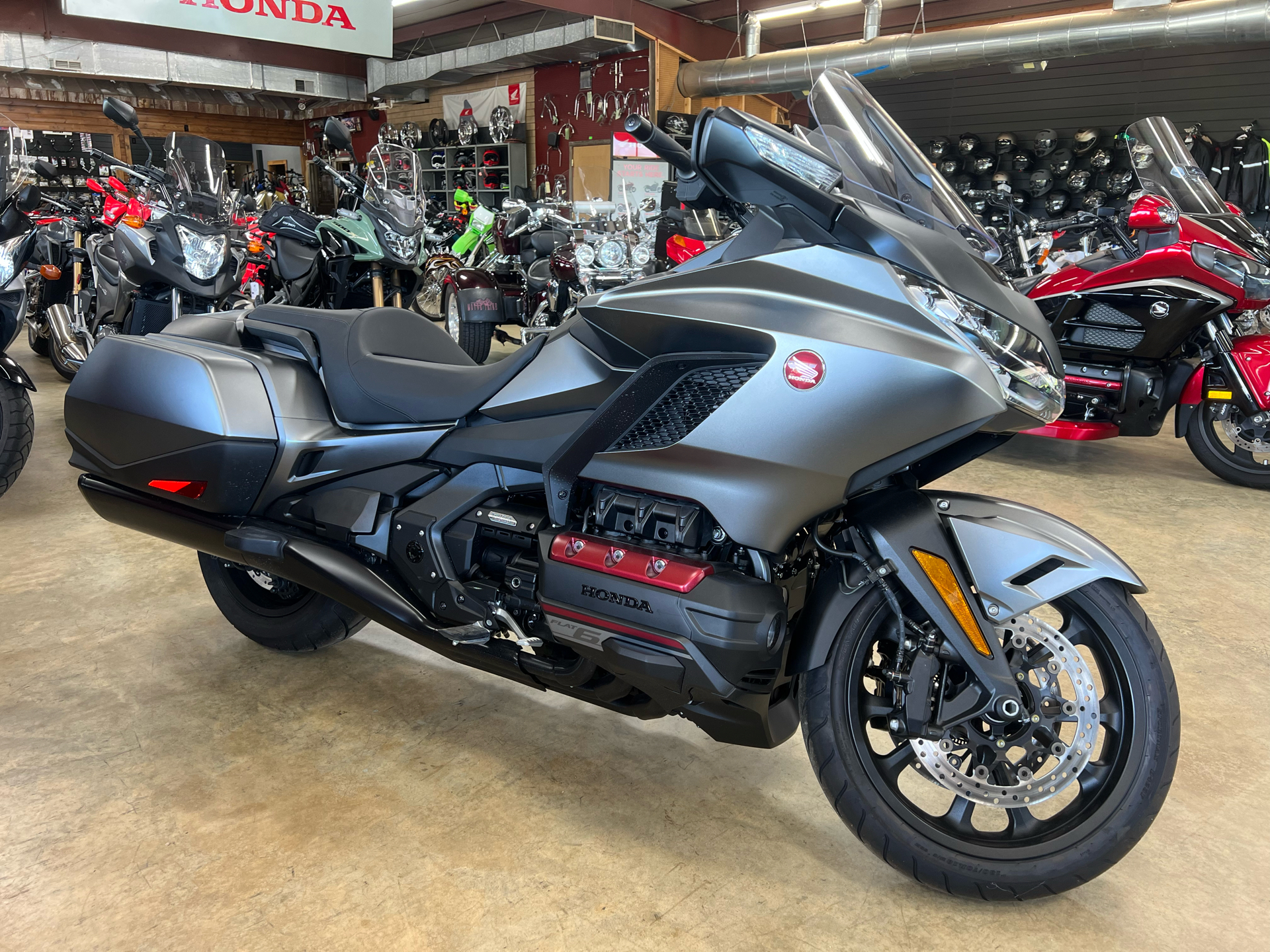 2023 Honda Gold Wing Automatic DCT in Hendersonville, North Carolina - Photo 1
