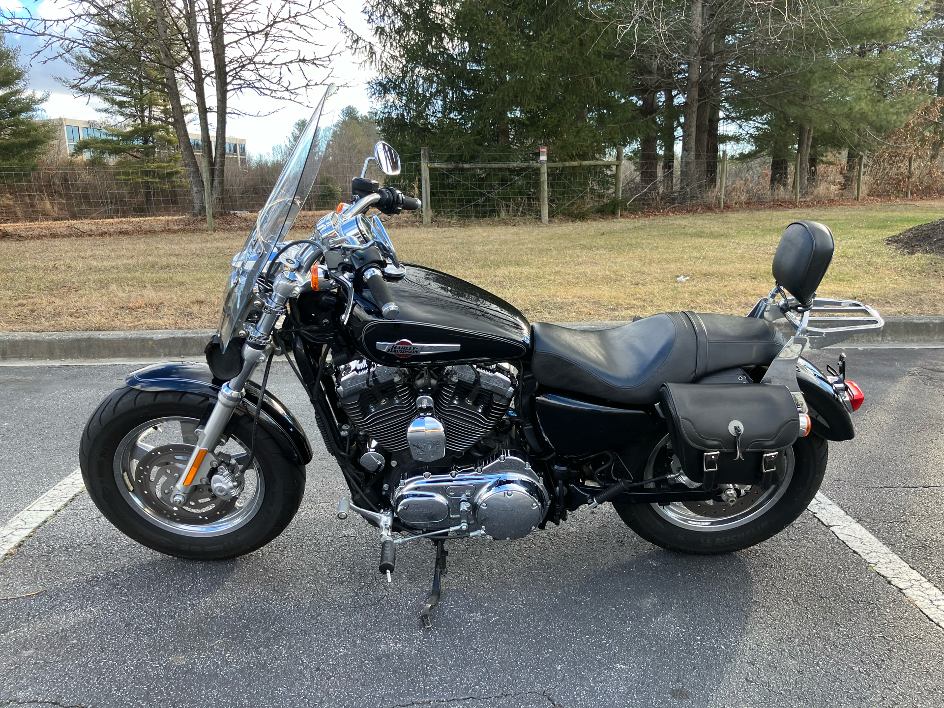 2011 Harley-Davidson Sportster® 1200 Custom in Hendersonville, North Carolina - Photo 6