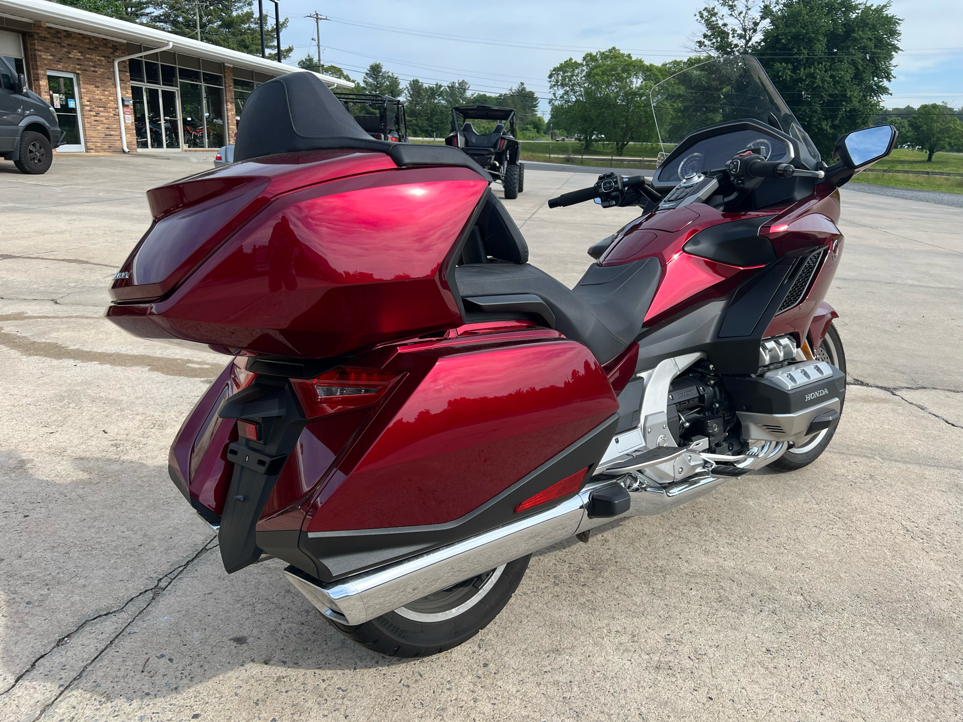 2018 Honda Gold Wing Tour Automatic DCT in Hendersonville, North Carolina - Photo 2
