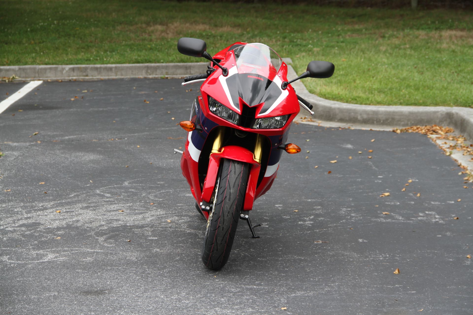 2021 Honda CBR600RR ABS in Hendersonville, North Carolina - Photo 3