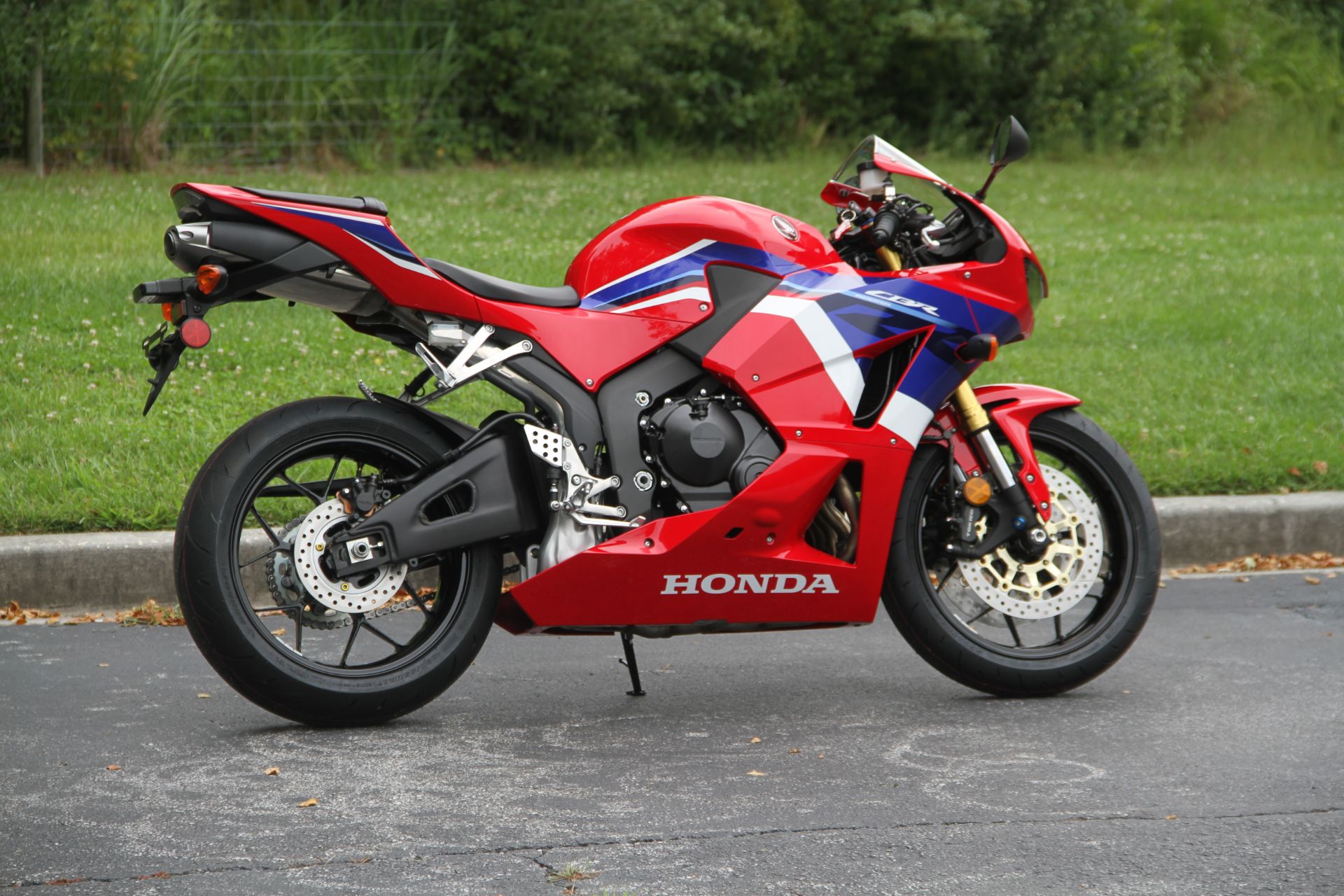 2021 Honda CBR600RR ABS in Hendersonville, North Carolina - Photo 9