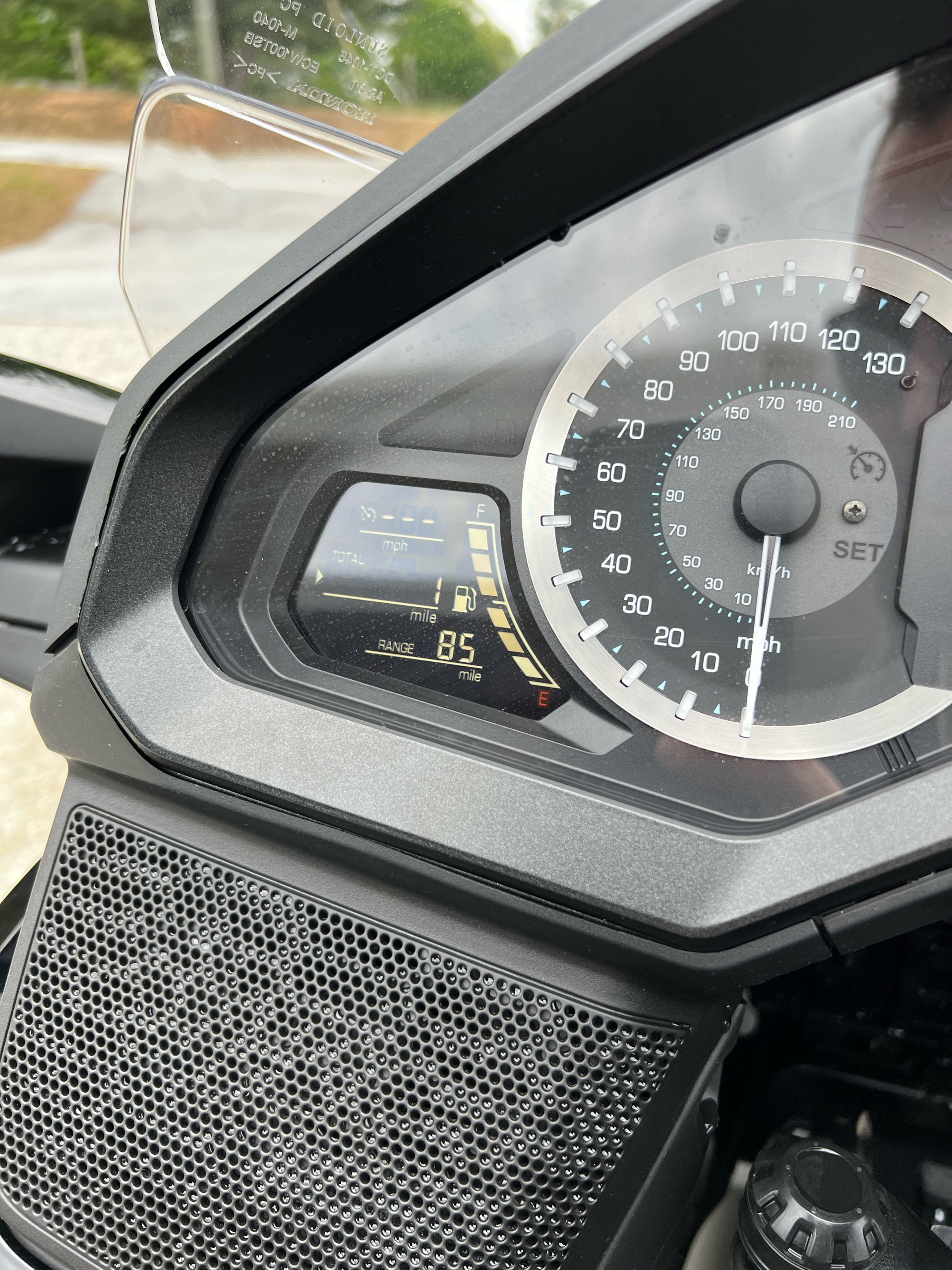 2023 Honda Gold Wing Tour Automatic DCT in Hendersonville, North Carolina - Photo 9