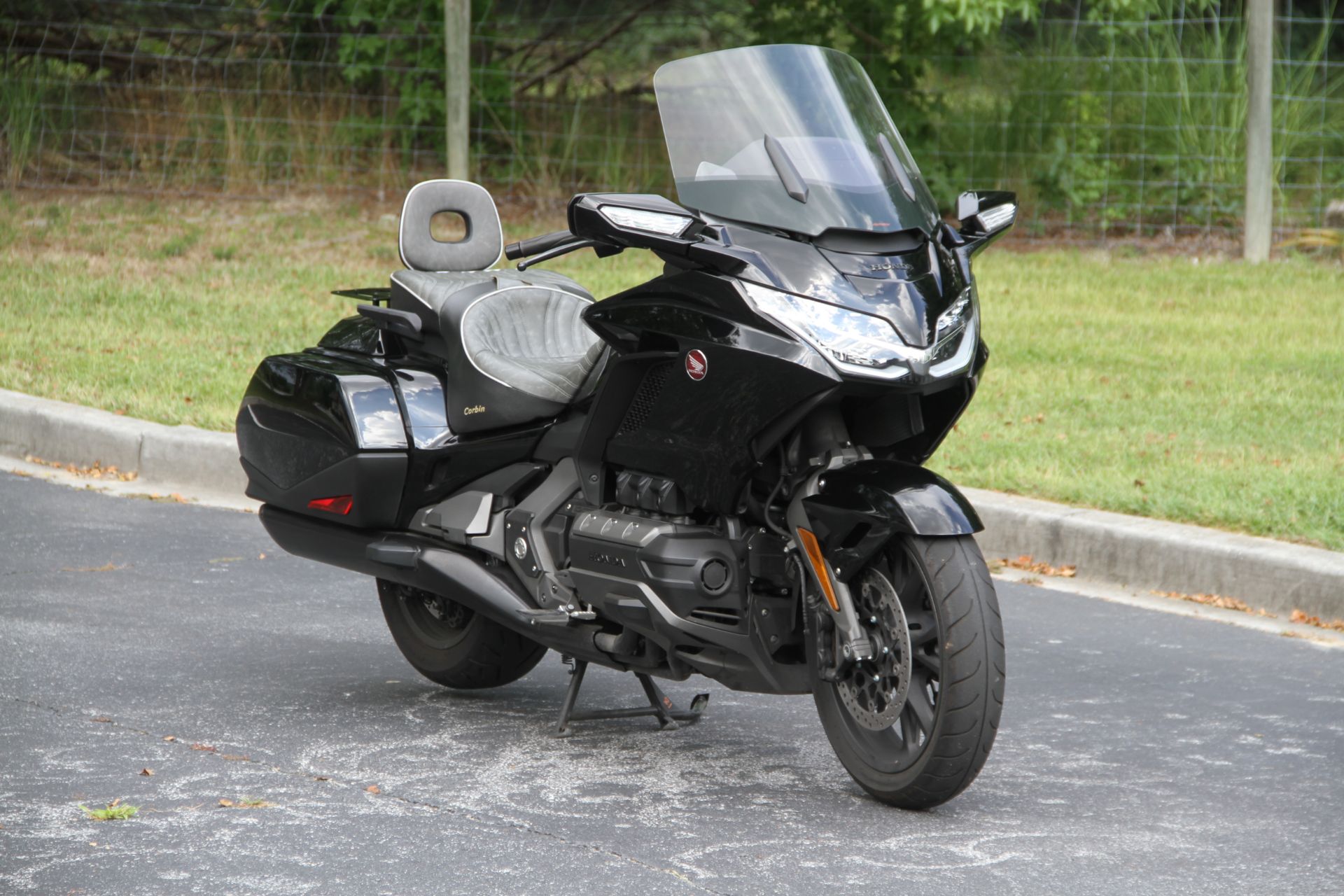 2019 Honda Gold Wing Automatic DCT in Hendersonville, North Carolina - Photo 4