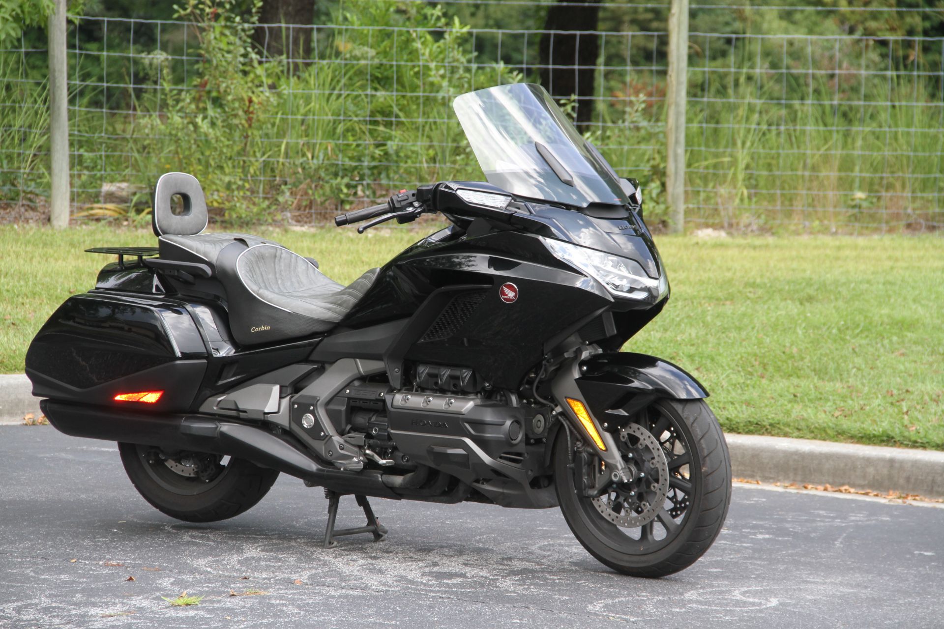 2019 Honda Gold Wing Automatic DCT in Hendersonville, North Carolina - Photo 6