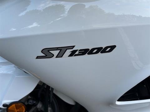 2016 Honda ST1300PA in Hendersonville, North Carolina - Photo 15