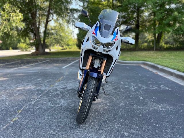 2024 Honda Africa Twin Adventure Sports ES in Hendersonville, North Carolina - Photo 3