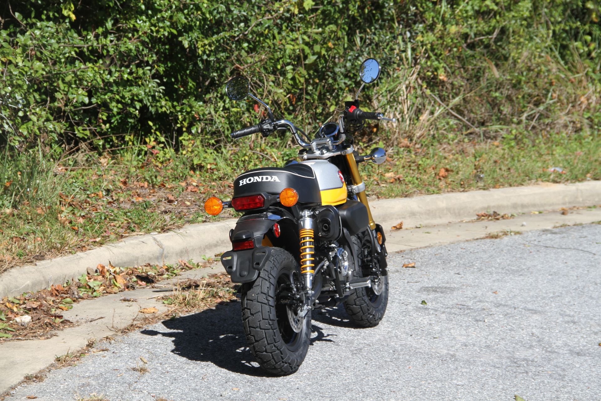 2022 Honda Monkey ABS in Hendersonville, North Carolina - Photo 15