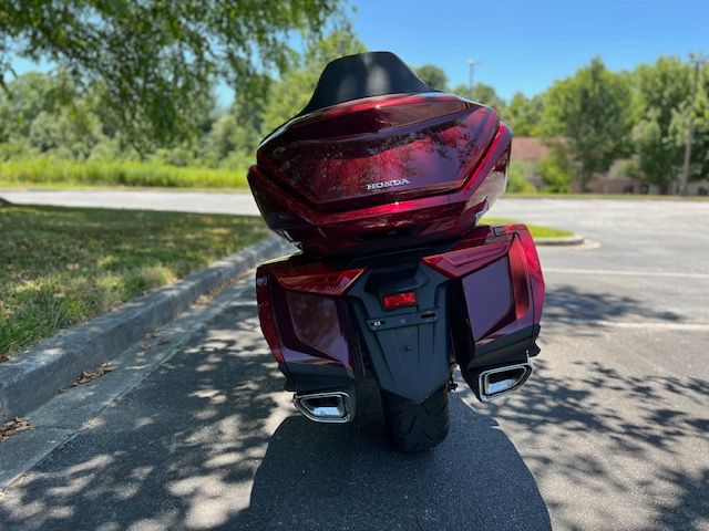 2023 Honda Gold Wing Tour Automatic DCT in Hendersonville, North Carolina - Photo 5