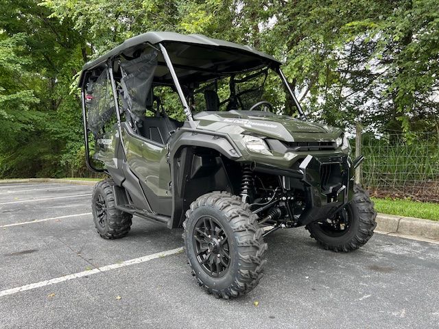 2024 Honda Pioneer 1000-5 Deluxe in Hendersonville, North Carolina - Photo 2