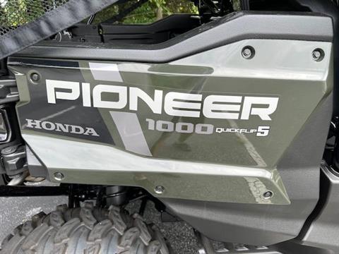 2024 Honda Pioneer 1000-5 Deluxe in Hendersonville, North Carolina - Photo 5