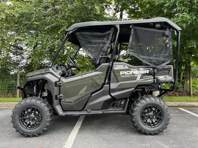 2024 Honda Pioneer 1000-5 Deluxe in Hendersonville, North Carolina - Photo 11