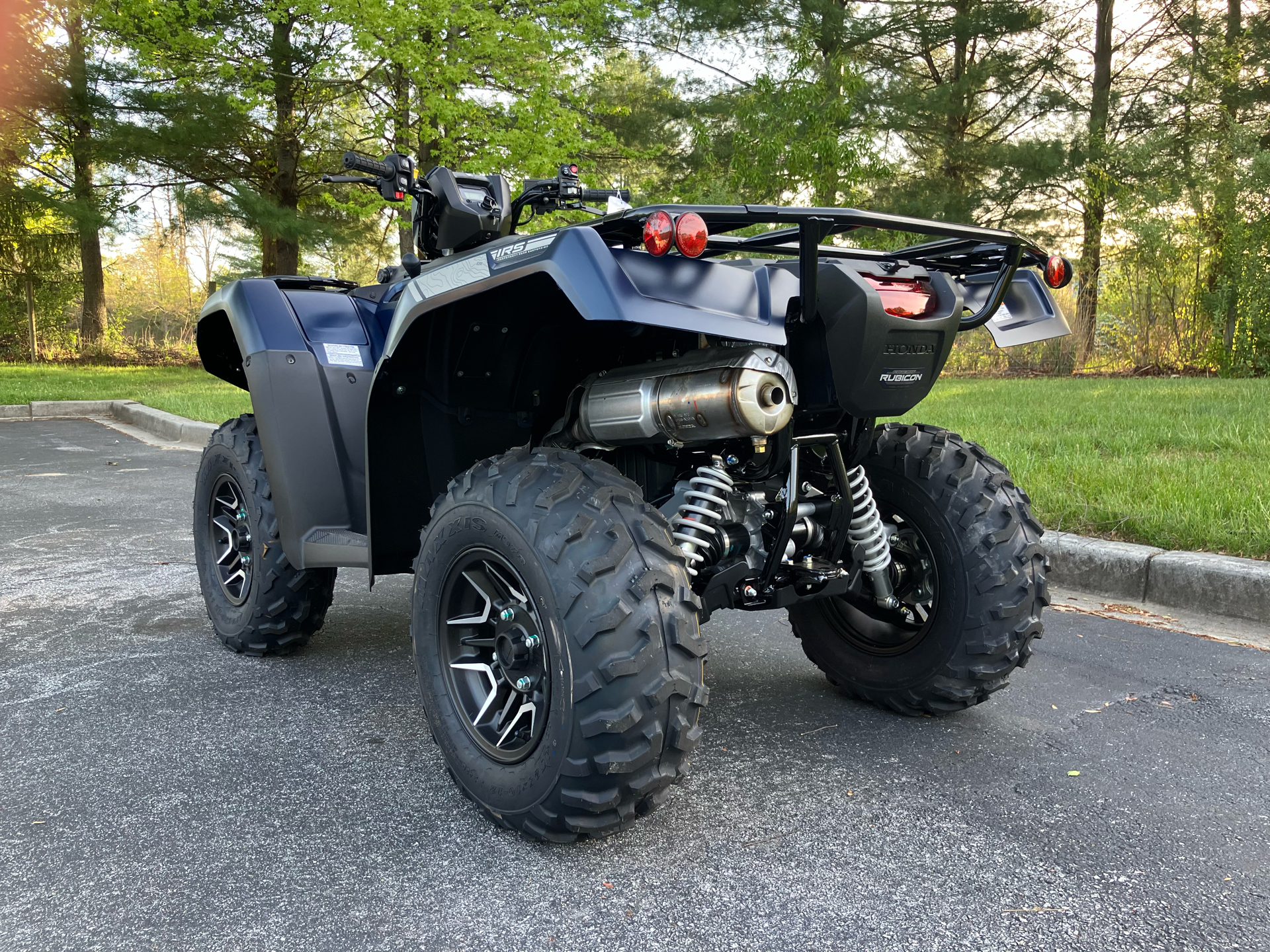 2024 Honda FourTrax Foreman Rubicon 4x4 Automatic DCT EPS Deluxe in Hendersonville, North Carolina - Photo 10