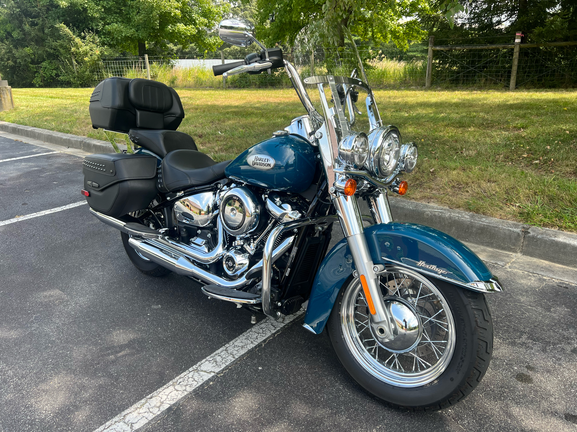 2021 Harley-Davidson Heritage Classic in Hendersonville, North Carolina - Photo 2