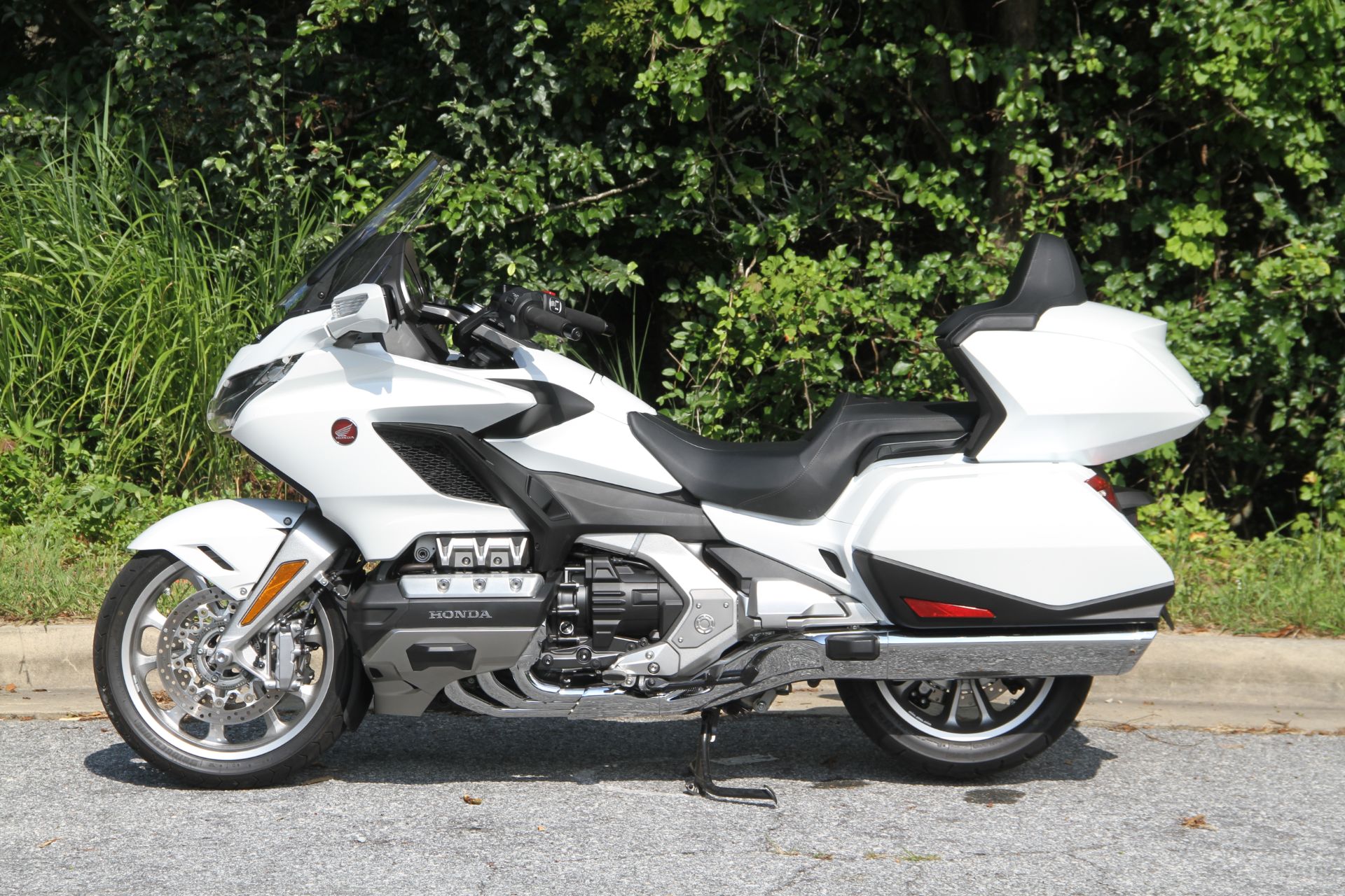 2018 Honda Gold Wing Tour Automatic DCT in Hendersonville, North Carolina - Photo 20