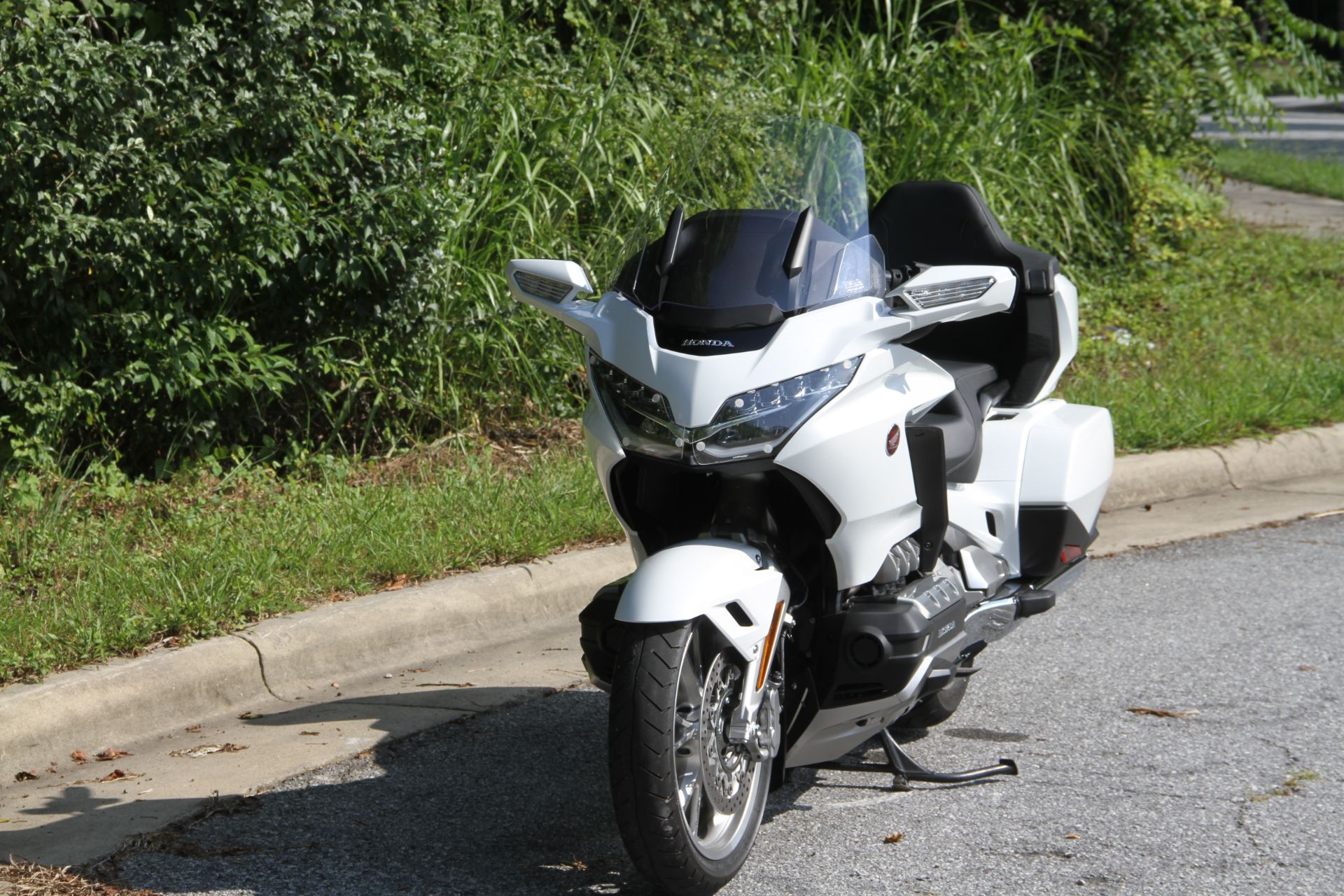 2018 Honda Gold Wing Tour Automatic DCT in Hendersonville, North Carolina - Photo 28