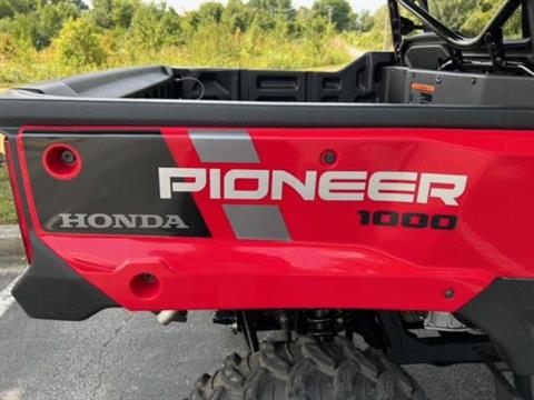 2024 Honda Pioneer 1000 Deluxe in Hendersonville, North Carolina - Photo 7