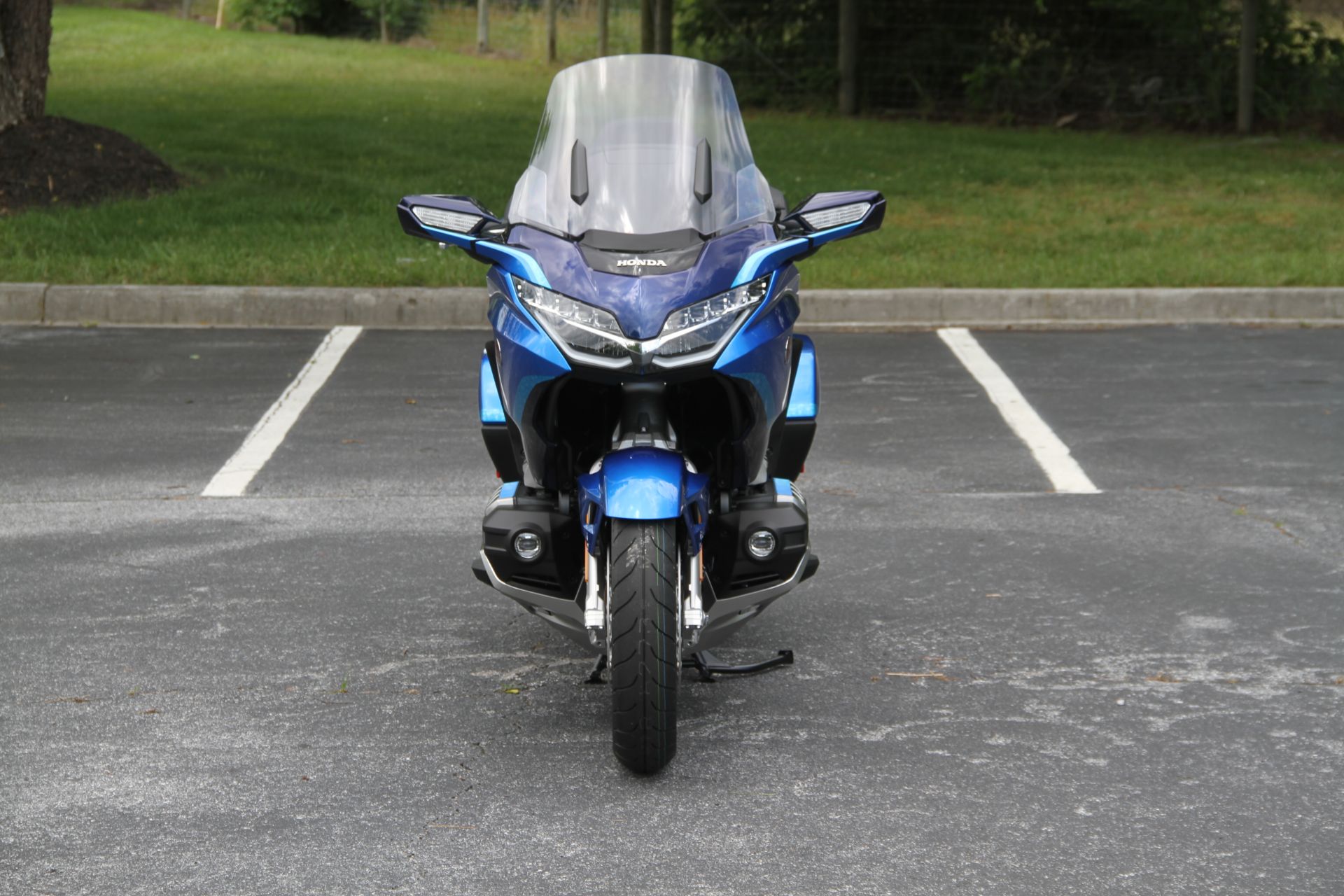 2022 Honda Gold Wing Tour Automatic DCT in Hendersonville, North Carolina - Photo 3