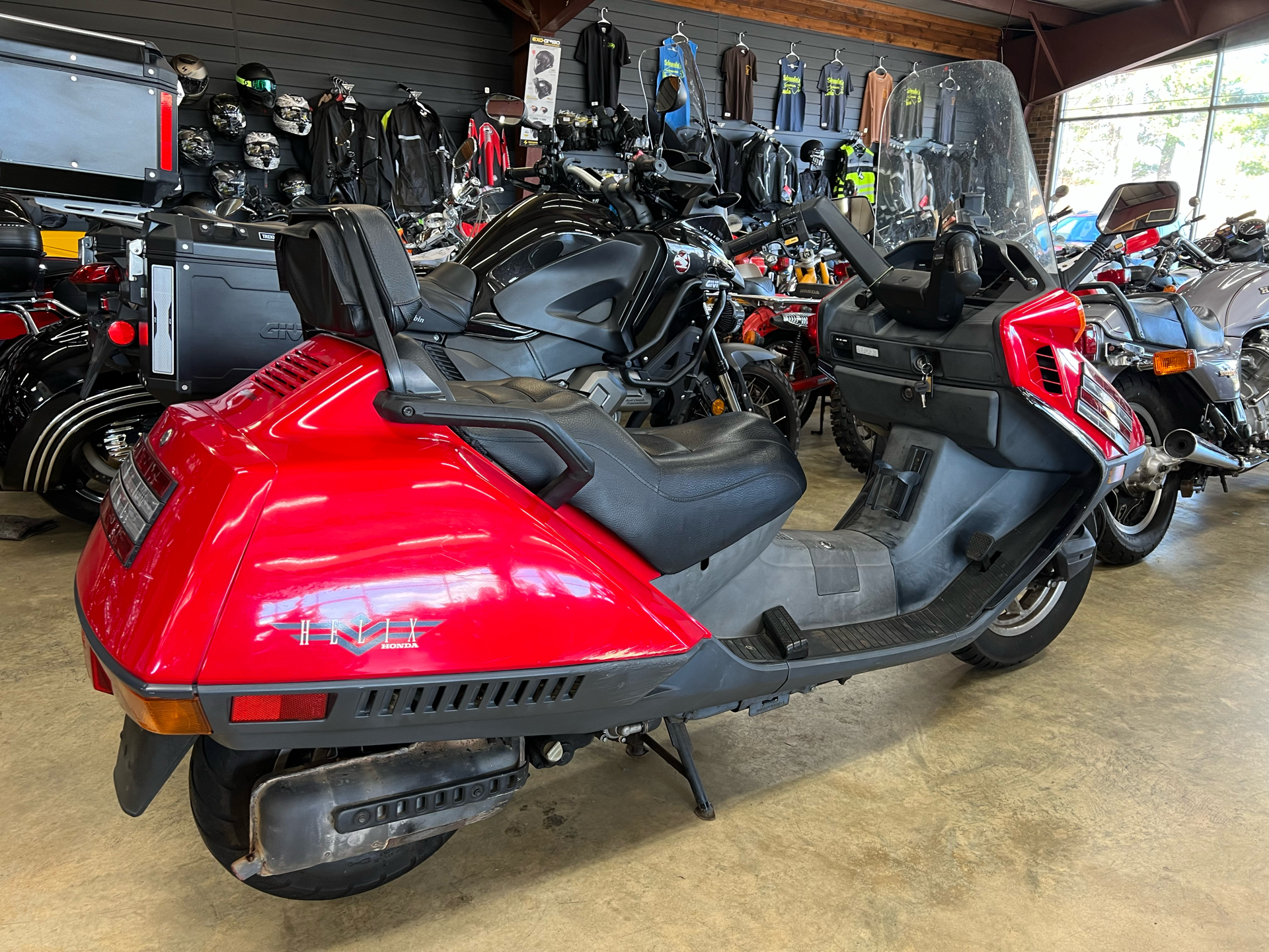 2000 Honda Helix in Hendersonville, North Carolina - Photo 3